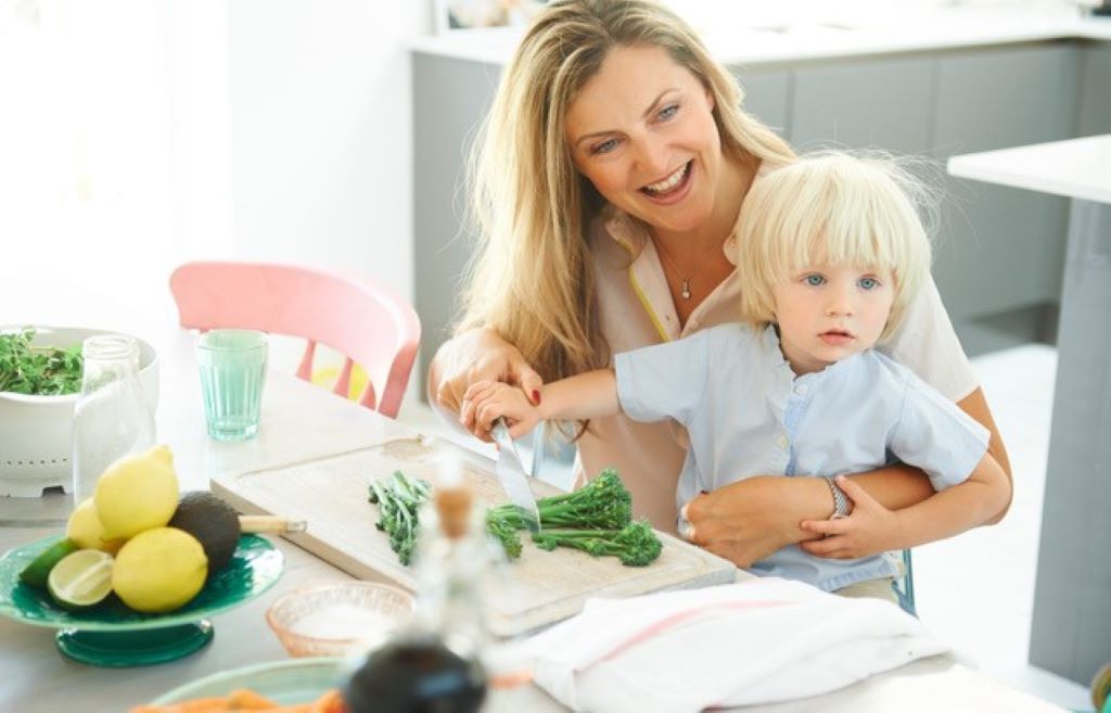 Wave Makers: Lizzie King, Founder of Lizzie Loves Healthy