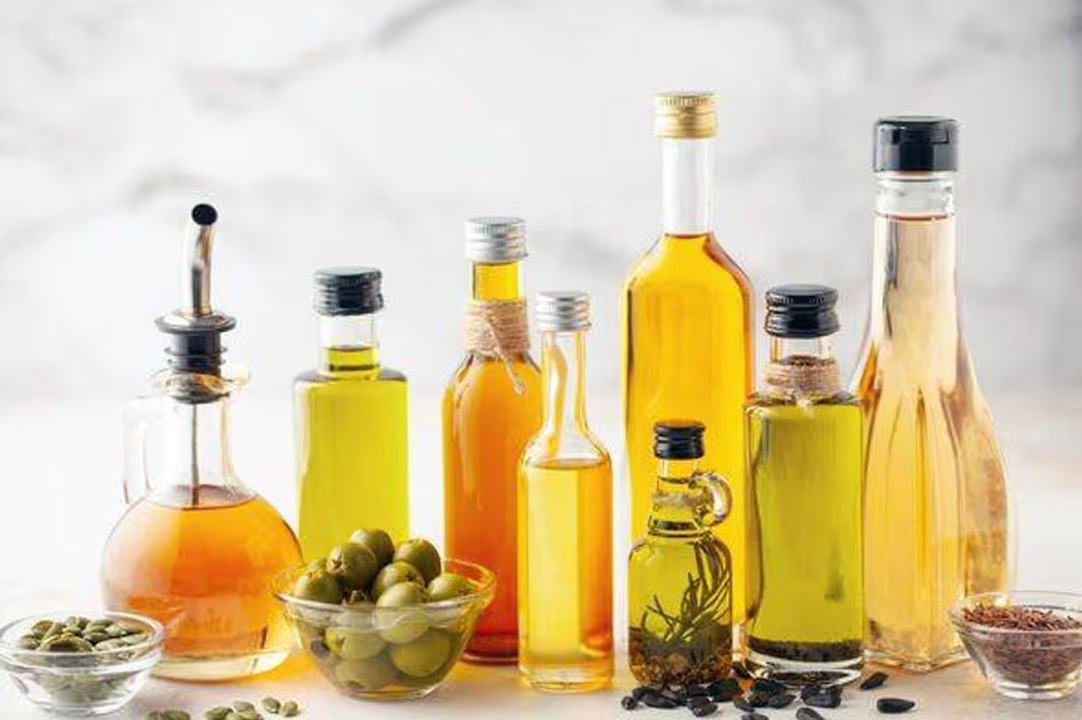 Nutrition experts agree on 'healthiest' cooking oil - and it's unanimous